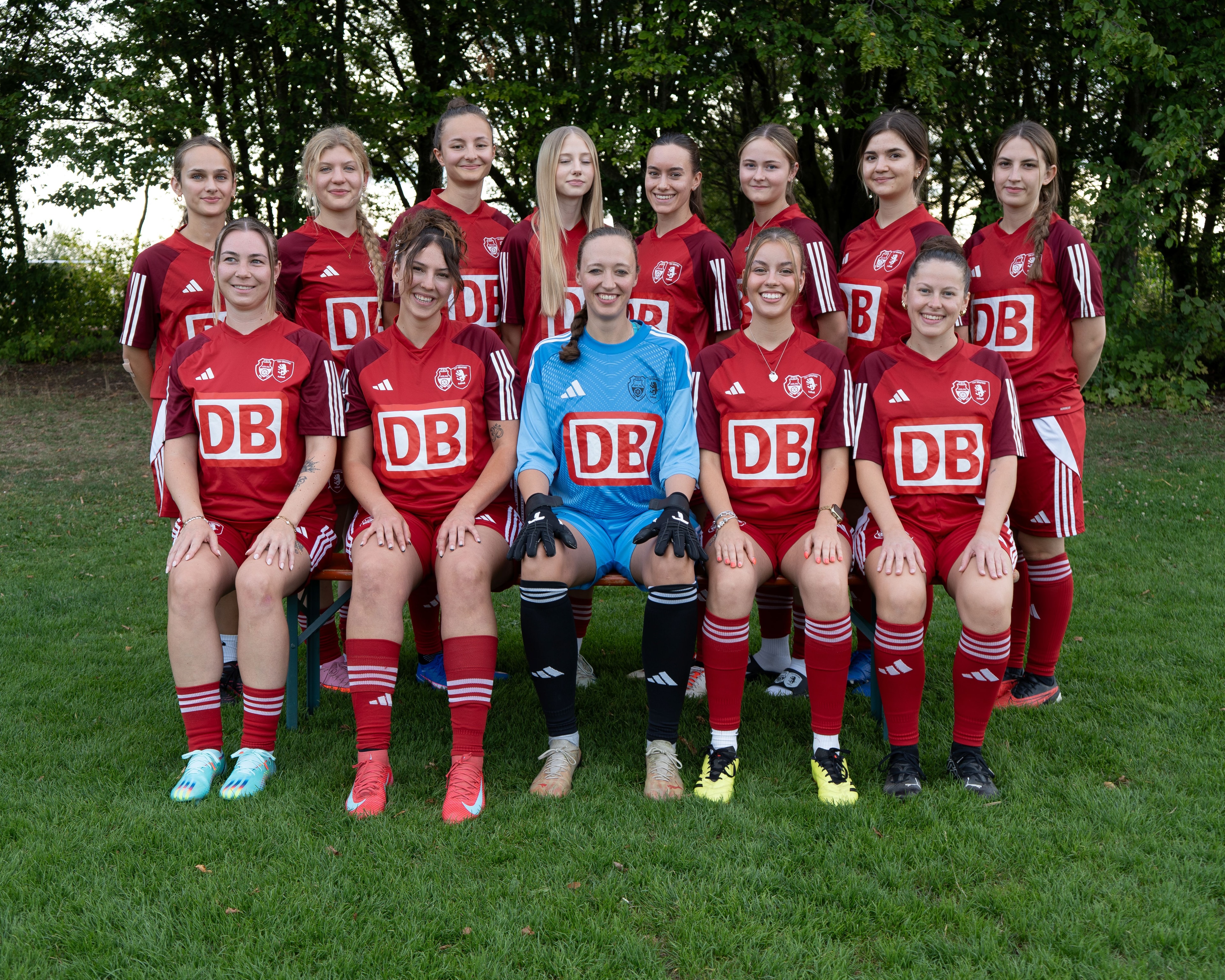 Damen 2